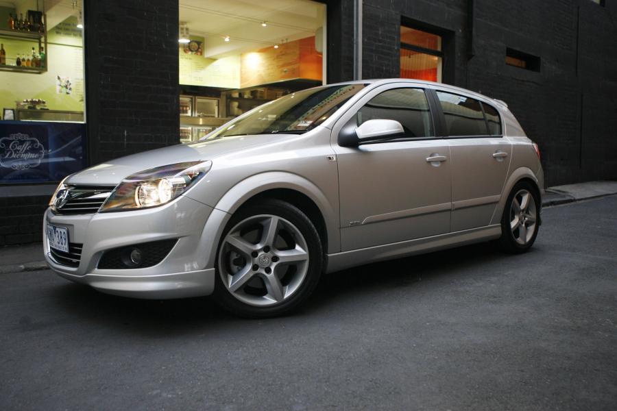  Holden Astra 5-Door Hatch 2007 года  (фото 30 из 33)